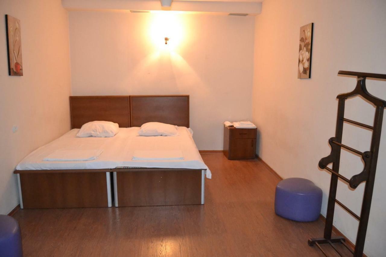 Hotel Imereti Tbilisi Exteriör bild