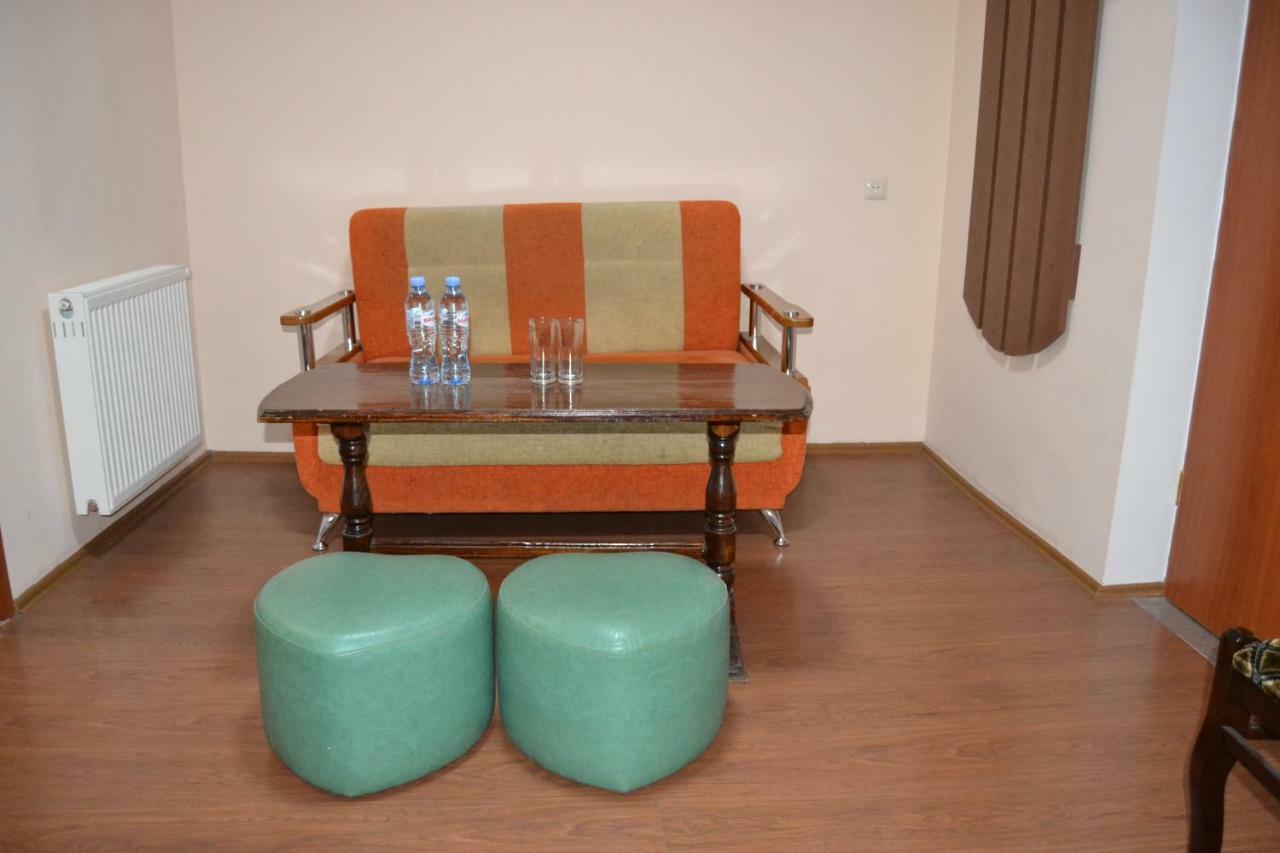 Hotel Imereti Tbilisi Exteriör bild